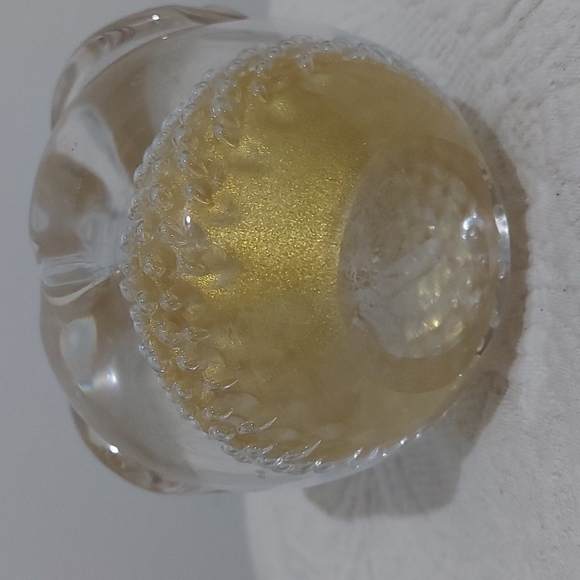 FM Konstglas Ronneby Sweden Apple glass paperweight - Picture 3 of 3